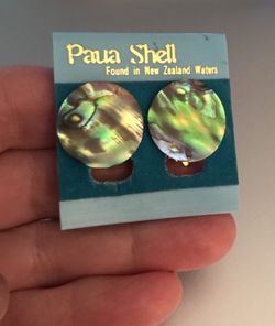 Paua Shell New Zealand Gold Tone Clip On Earrings New.
