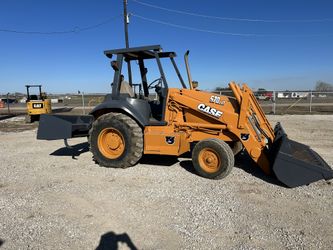 Case 570LXT Box Blade Skip Loader