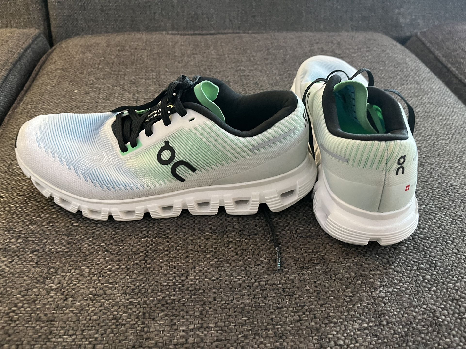 On Cloud Push Running (women) Shoes