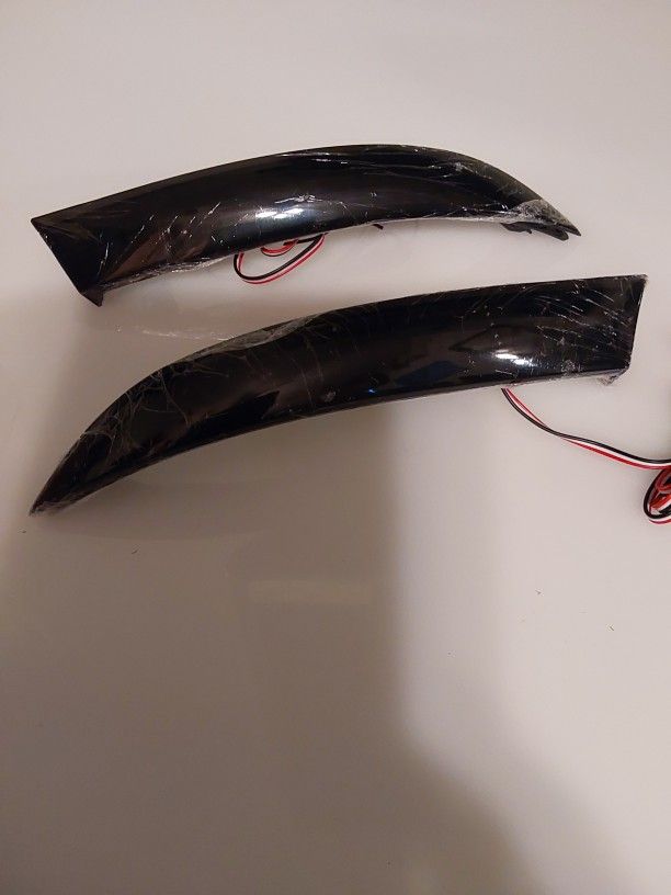 Rear Bumper Reflector Lights For 2010-2013 BMW X5 E70 LCI (42)