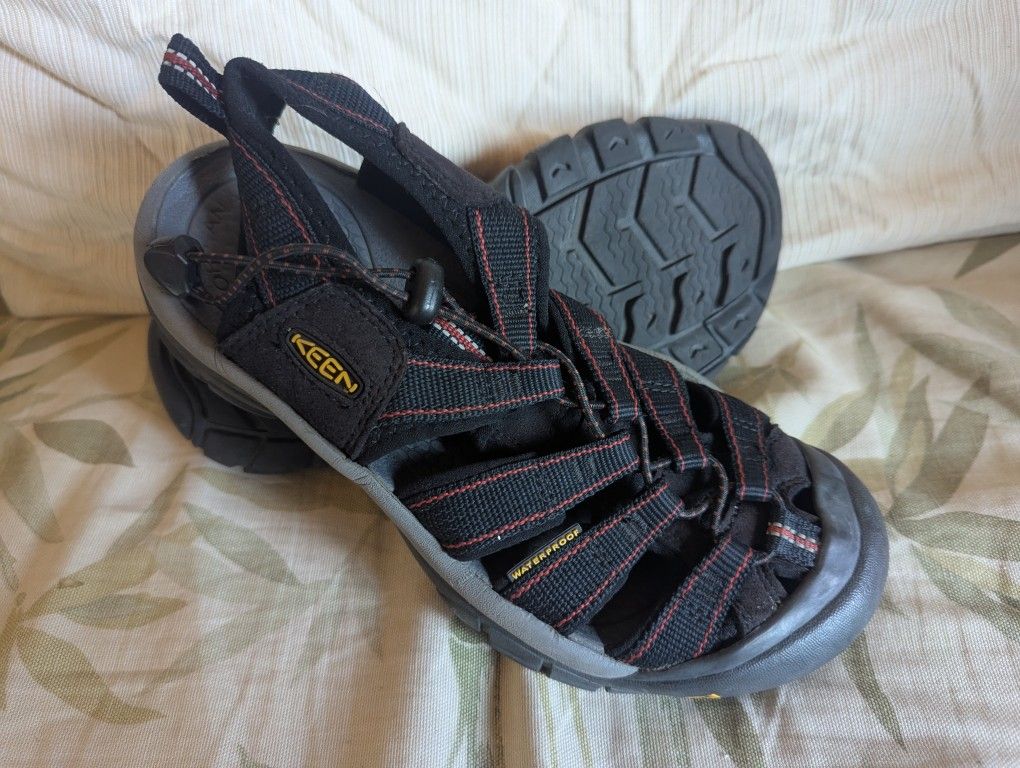 Sz 5.5-6-6.5 Keen Hiking Sandals E36 Water Trail Shoes Capped Closed Toe Merrell Oboz