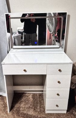 Vanity