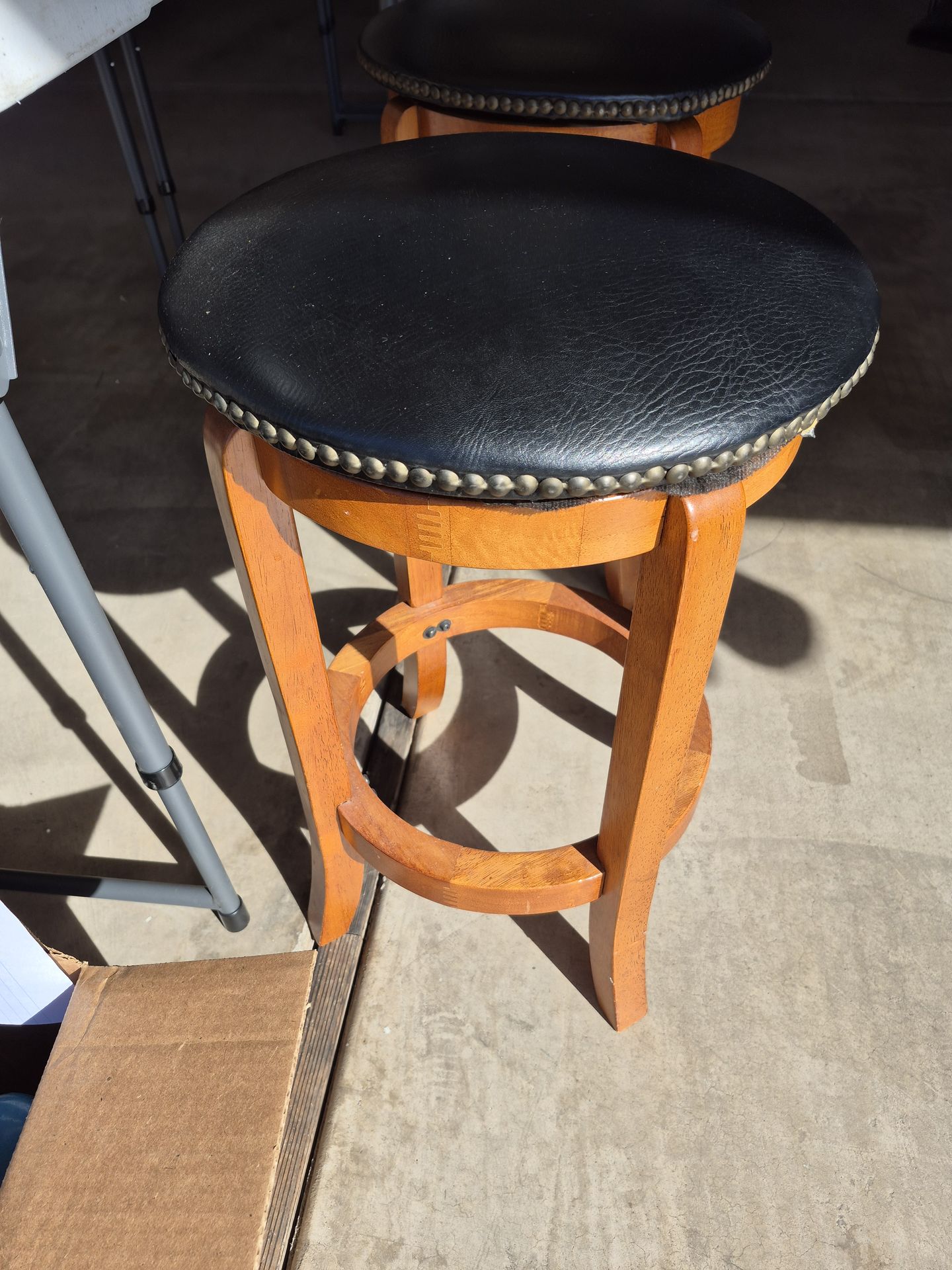 Stools 2 wood and leather swivel