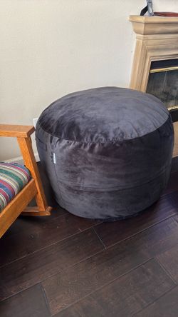 Ottoman. Beanbag. Like new