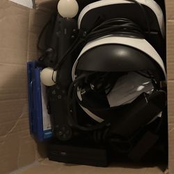 PS4 With Psvr Motionless Controllers And Regular Controller Blood And Truth Game Vr/ Narcos Game And Cod6 Downloaded On PS4 Asking 260 For Everything 