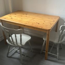 KITCHEN/DINING TABLE SET