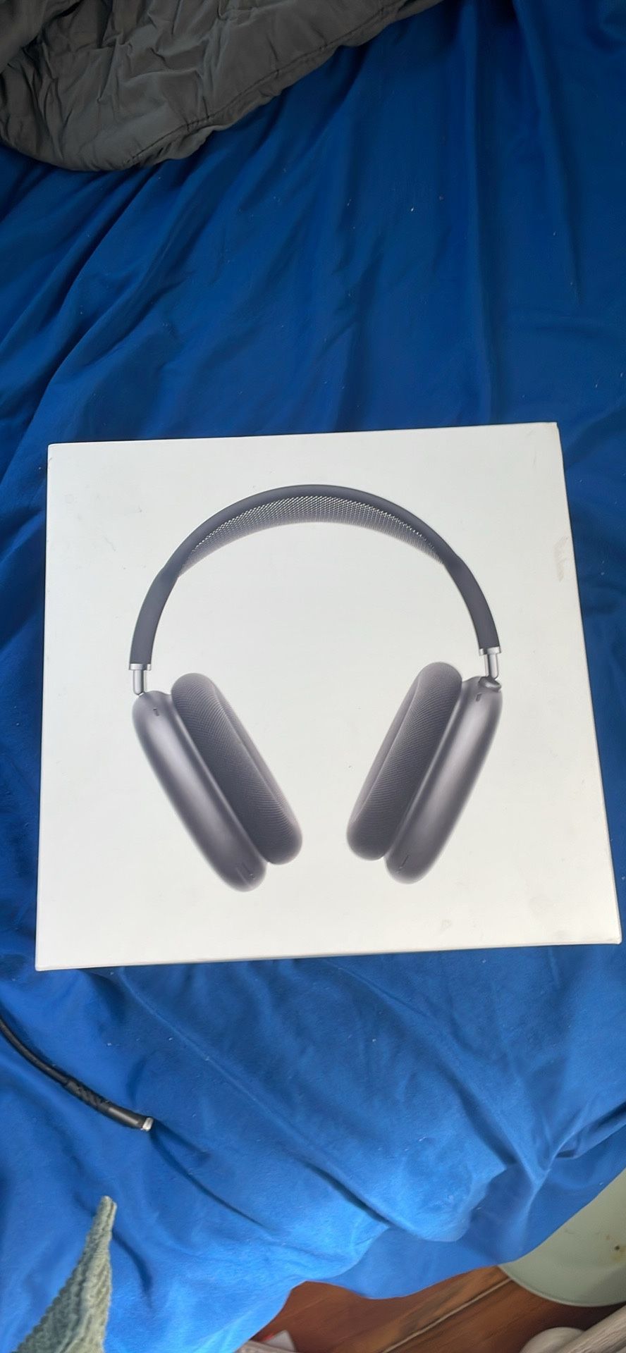 AirPod Maxes