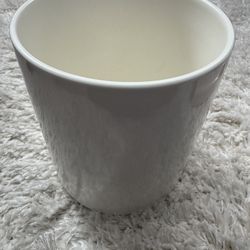 White Ceramic Utensil Holder 7.2”x6.2”