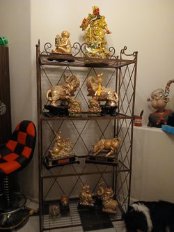 Feng Shui Good Fortune Gold Statues