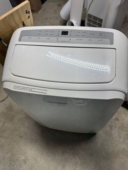Frigidaire 14,000 BTU portable AC plus heater with complete custom vent kit