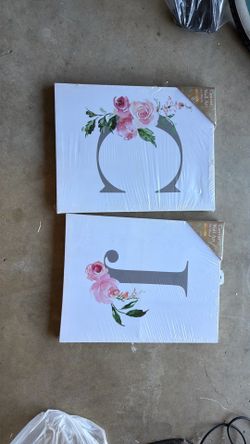 Letter canvas