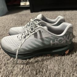 Brand New Hoka Torrent 3