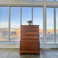 Vintage Traditional Classic Midcentury Modern Minimalist Brown Wood Dresser Chest Of Draws (🚚 Free Delivery)