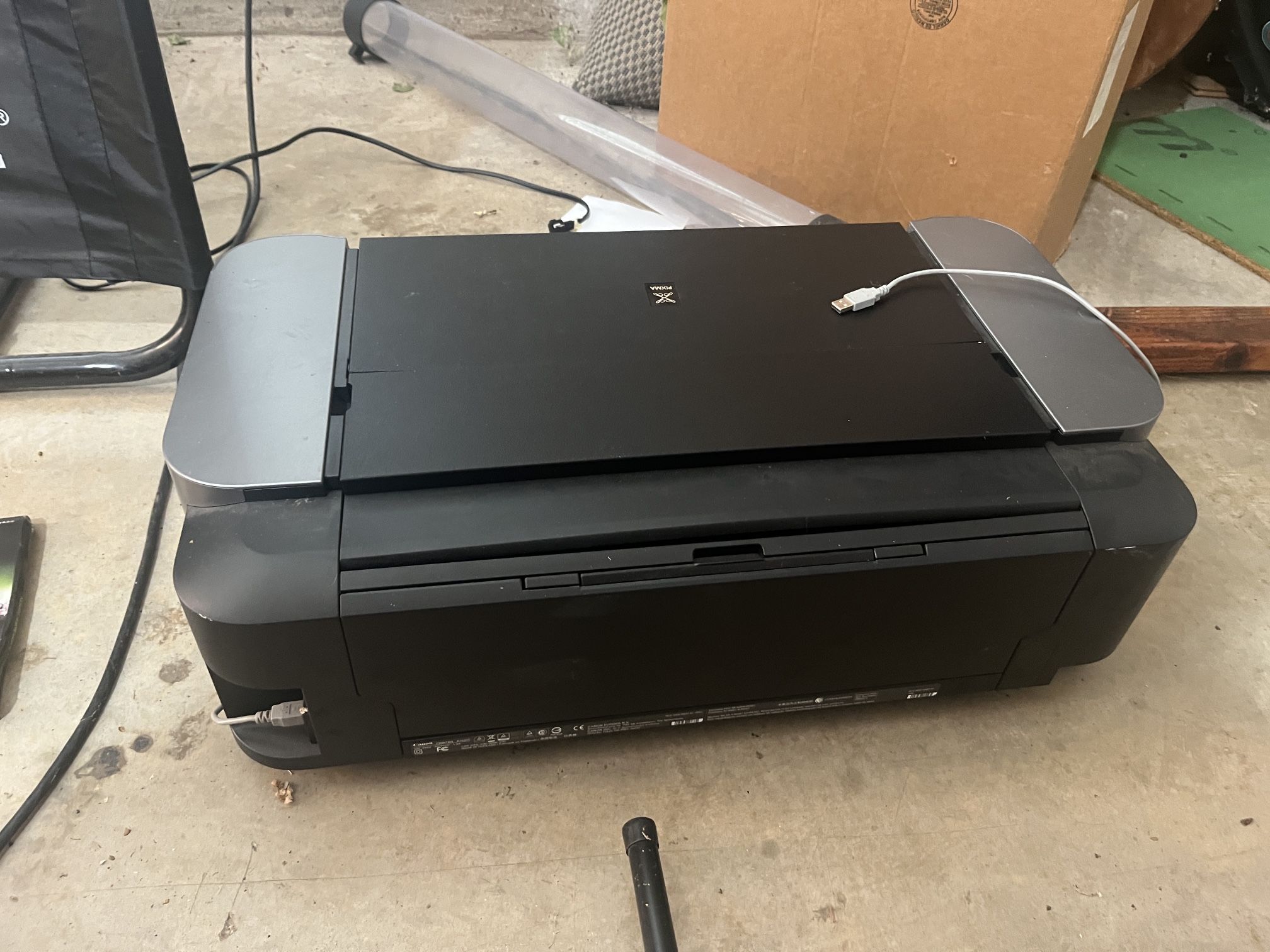 Canon PIXMA Pro 100 Inkjet Color Printer And Paper