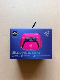 Razer Quick Charging Stand PS5 DualSense / Red & Black