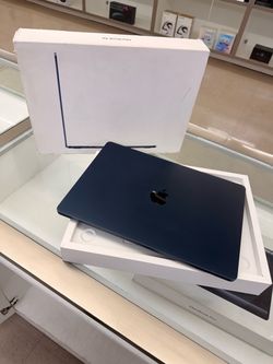 MacBook Air M3 256gb 8ram 15inch