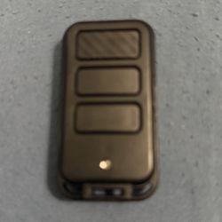 Garage/gate remote control $5!!