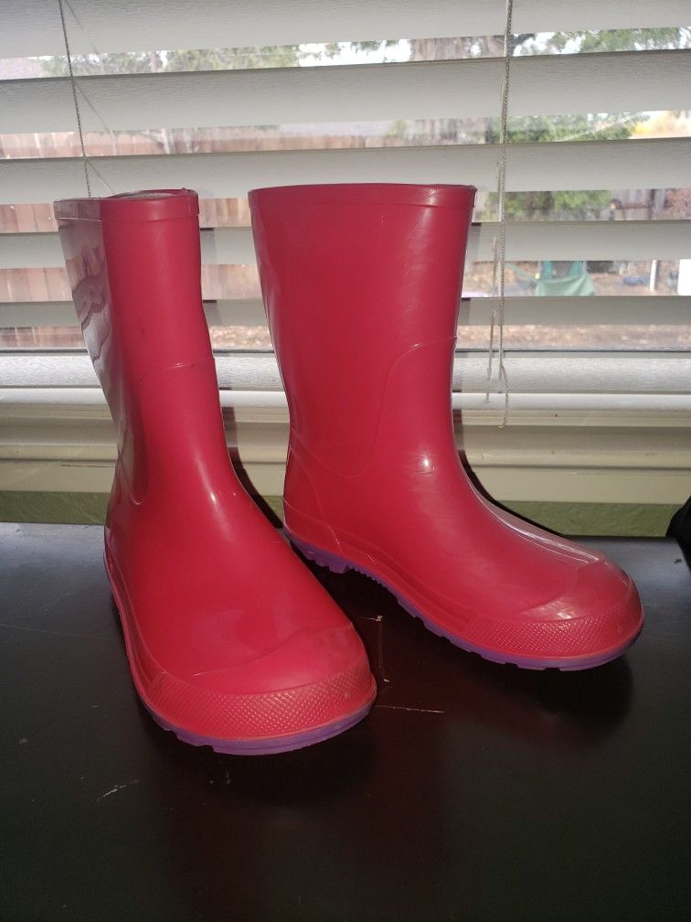 Carter's Rain Boots 11-12