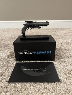 Destiny Hawkmoon Replica