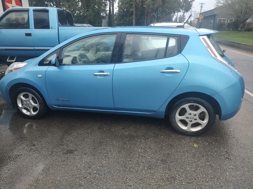 2011 Nissan Leaf