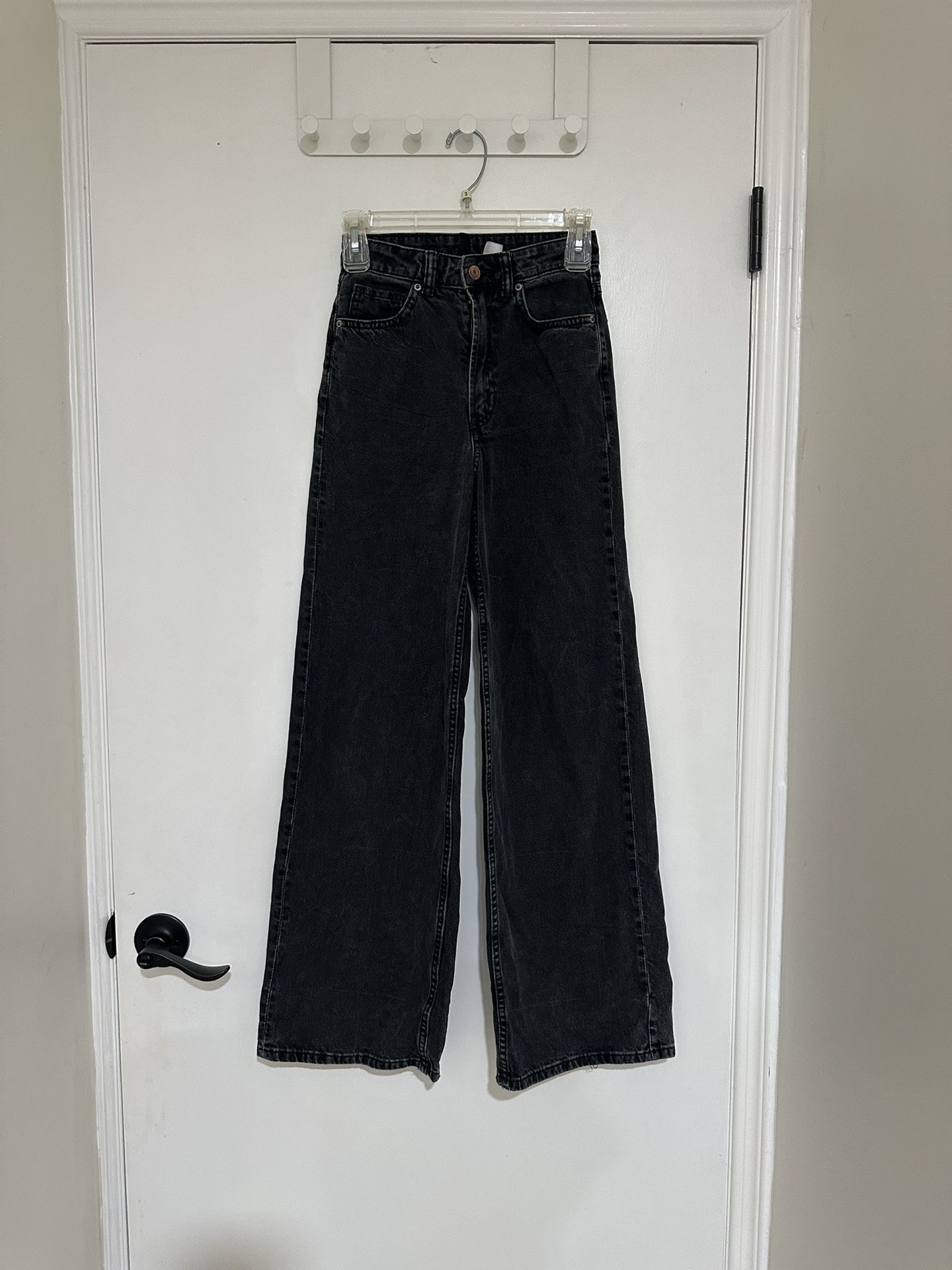 Wide Leg Jeans!