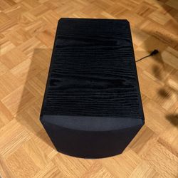 Definitive Technology DT0028 700-Watt Subwoofer (Like New) 