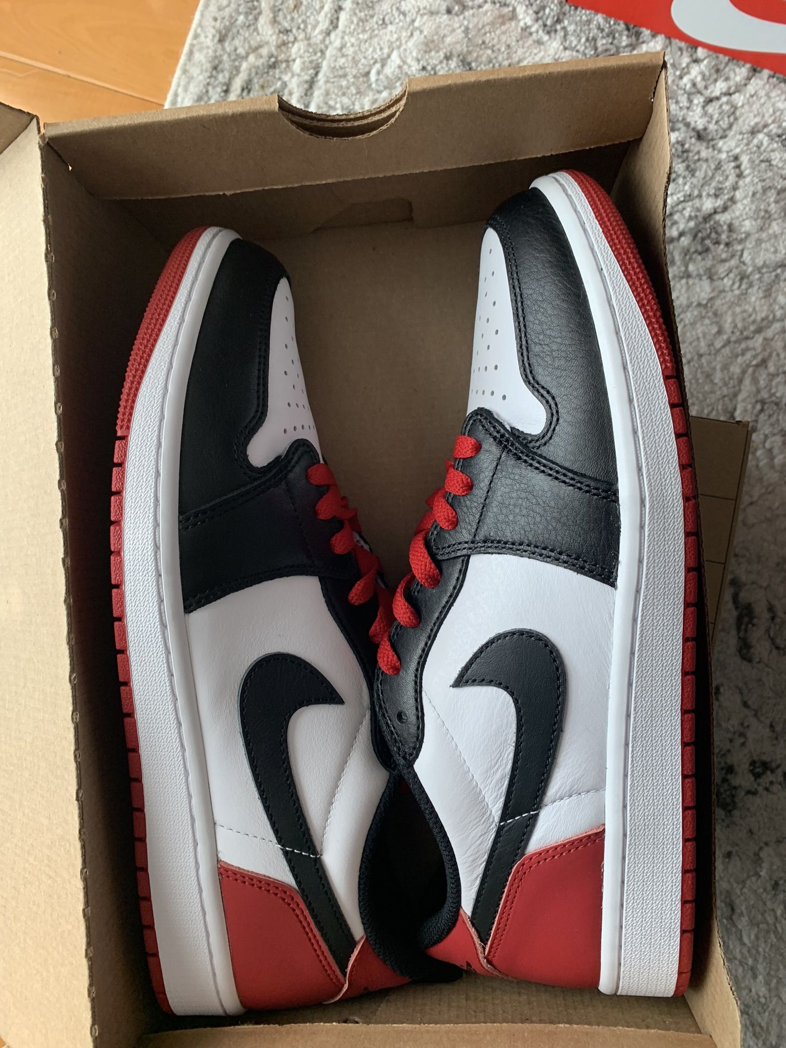 Jordan 1 Low Og Black Toe 