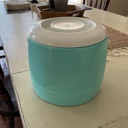 Vintage 1960’s Ice Bucket With Lid