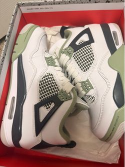 Jordans Womens Size 6.5