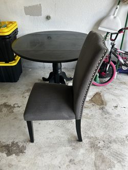 5 Piece Dining Room Set