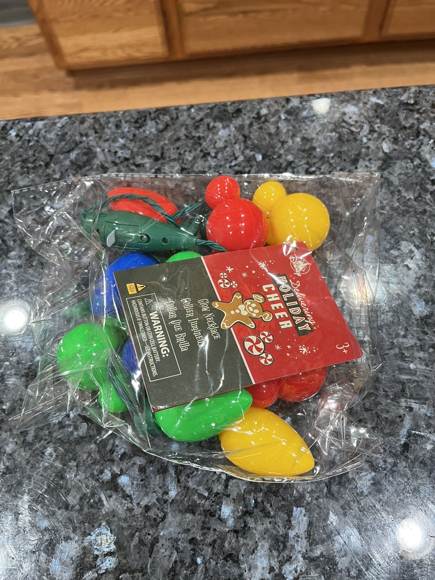 Disney Delivering Holiday Cheer Glow Necklace With Christmas Lights And Mickey Mouse Head Shaped Lights. Brand New Never Opened