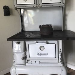 Wedgewood Stove