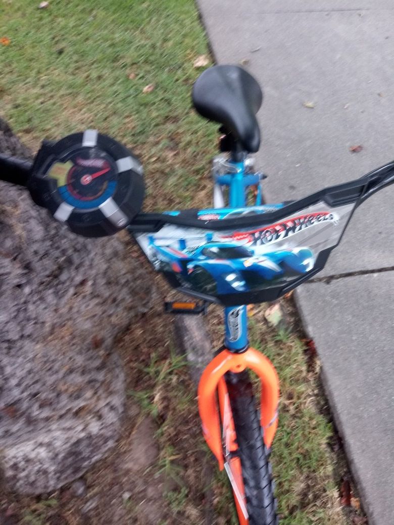 Kid hot Wheel bycicle