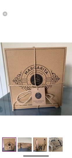 NWT Margarita Bar Accessories Box Set