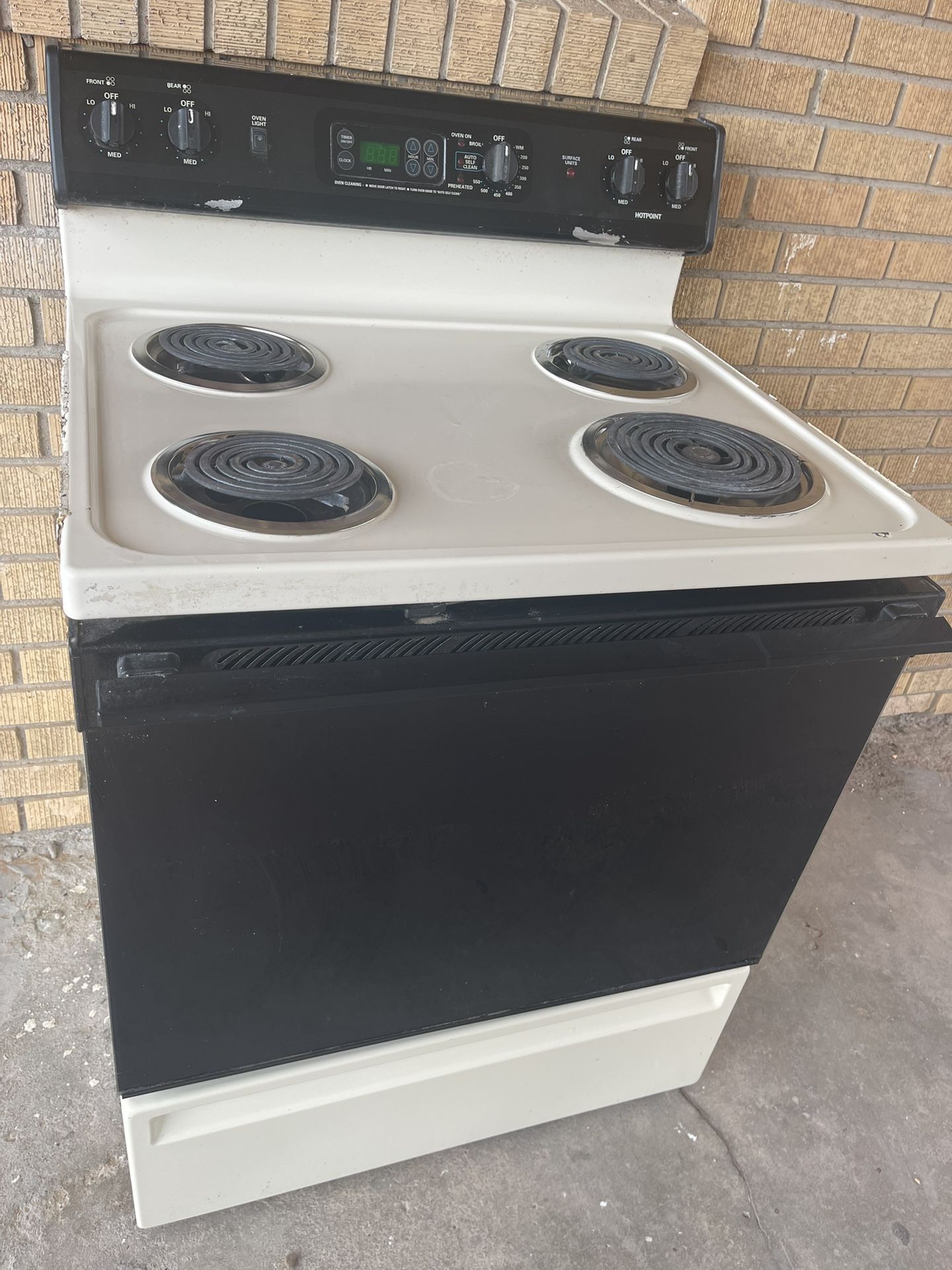 Electric Stove 