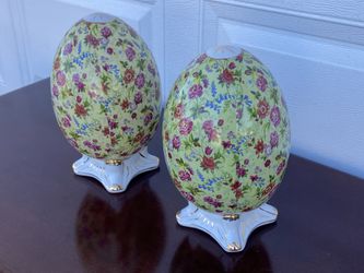 2  porcelain egg decor