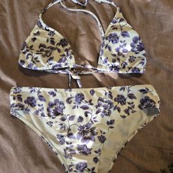 Floral Bikini 