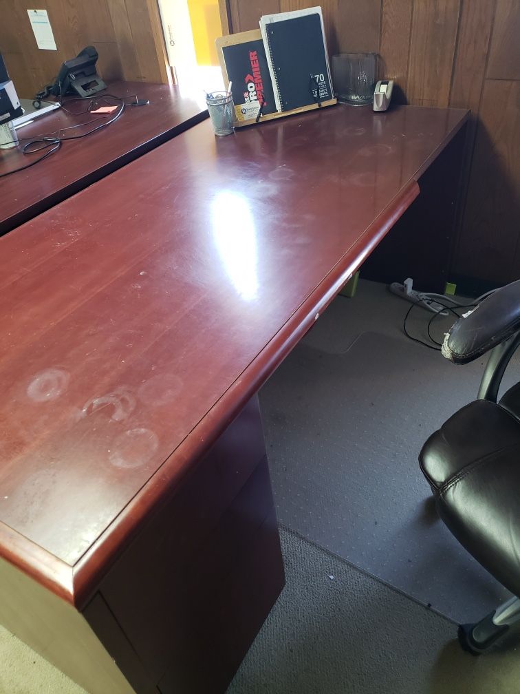 Office Desk 3ft By 6ft With Drawers