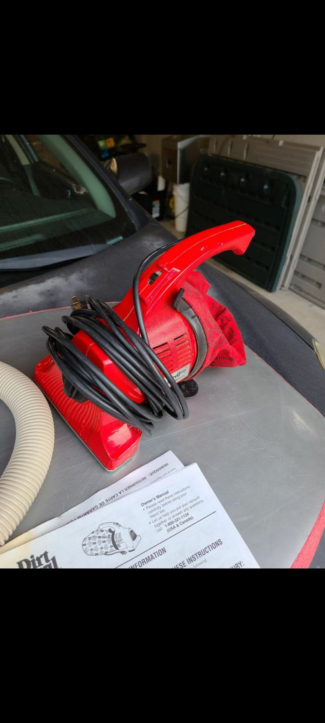 Dirt Devil Handheld Vacuum with attachments