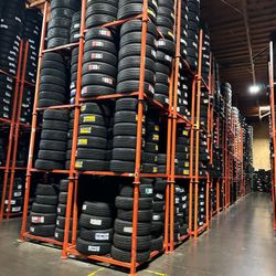 265 60 18 New Tires Set 