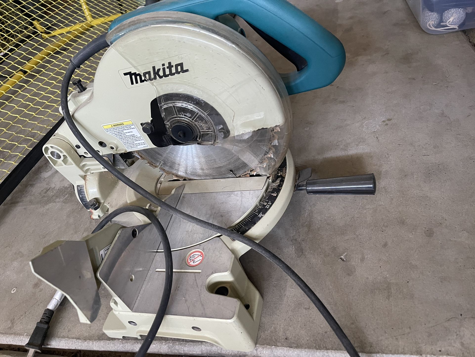 Makita mitre Saw  10” LS1040