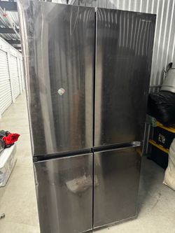 Free free must pick up today before 5pm