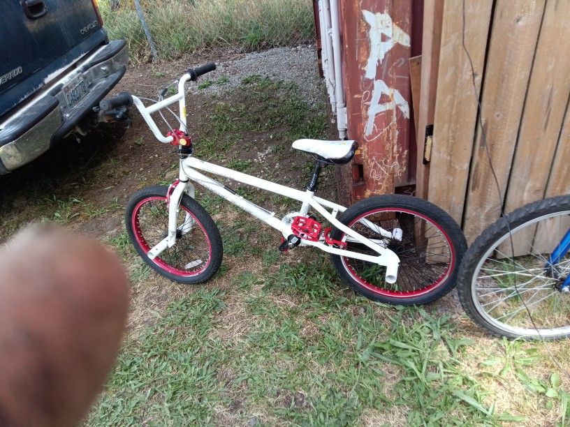 Tony Hawk Huckjam BMX