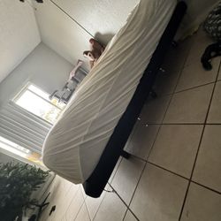 King Bed Mattress With Frame 