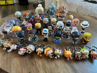 Anime collector figures