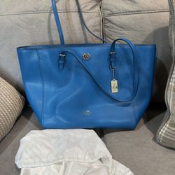 Coach Tote