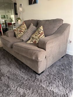 Gray Loveseat Sofa  – Excellent Condition