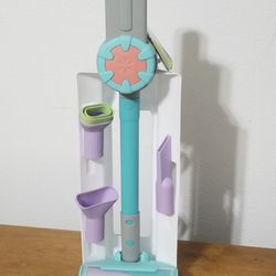 Brand new With Tag Play Vaccuum toy Battery Operated Makes Real Vaccuum Sounds