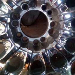 22" Inch Universal Rims 5 Rims In Total Needs Two Center Caps And Tires 5