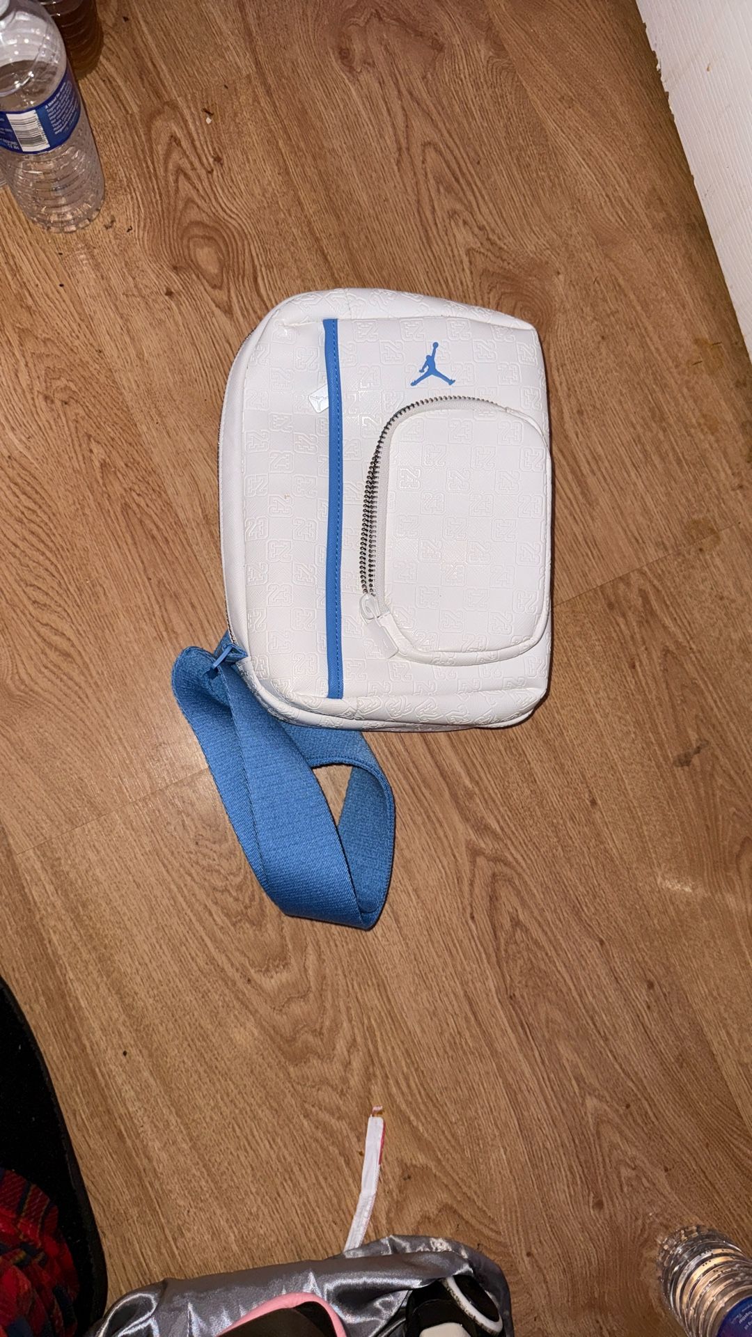 Mens Jordan Bag (Never Used)